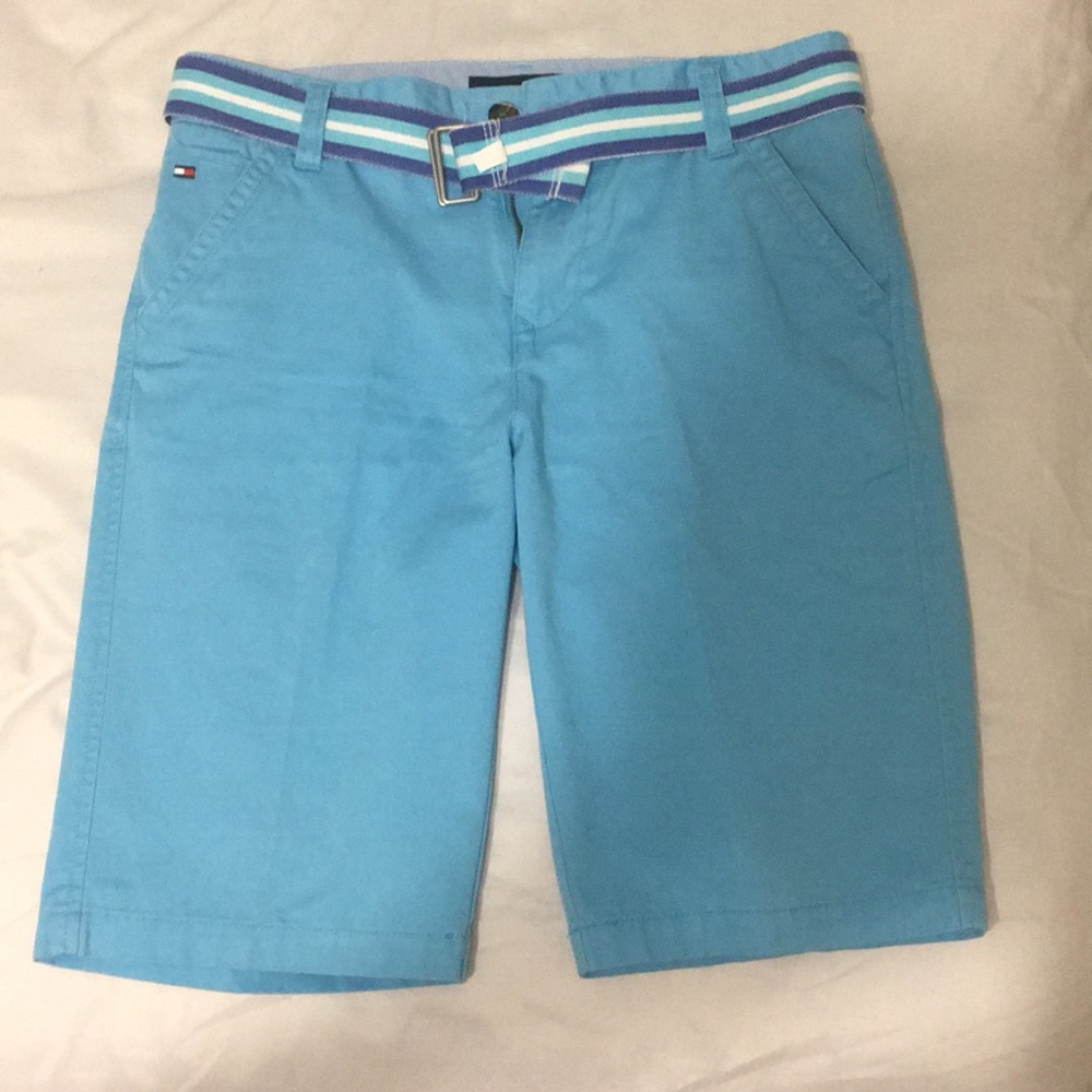 Tommy Hilfiger Shorts with belt